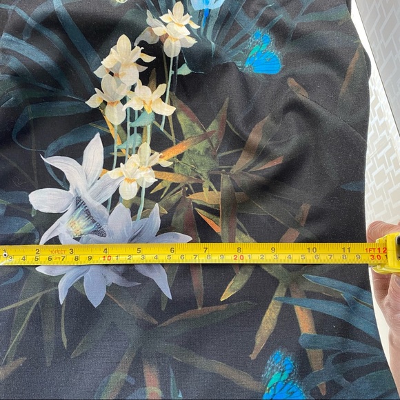 🇬🇧 Ted Baker Twilight Floral Fitted Dress, Size 0 - Picture 10 of 13